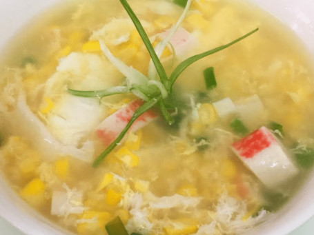 Sopa De Maíz Dulce Con Carne De Cangrejo