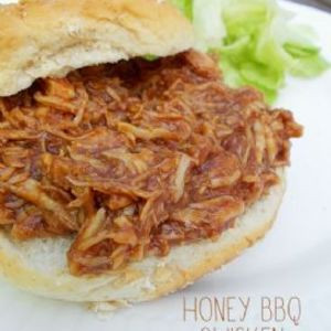 Sándwich De Pollo Bbq Con Miel