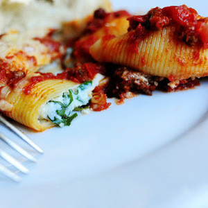 Conchas Rellenas De Queso