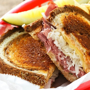 Angus Pastrami Reuben